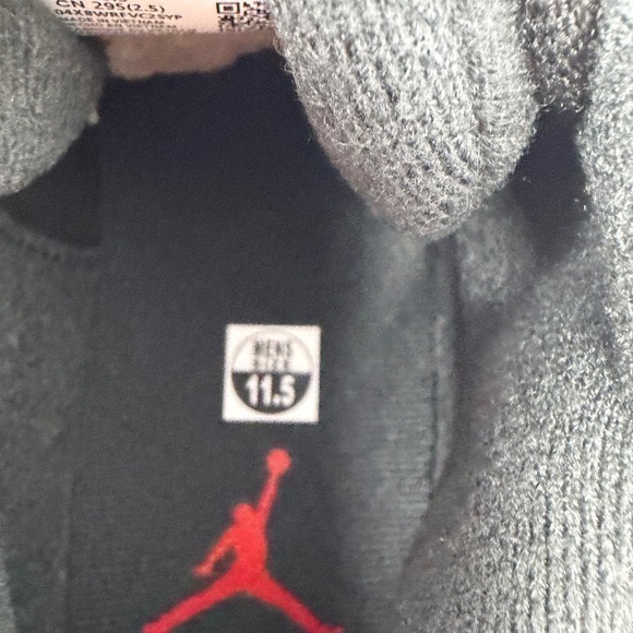 Air Jordan 4 RM Black/Gym Red/Sail/Coconut Sneakers Mens 11.5 - NWT FQ7939 006 - Picture 9 of 16